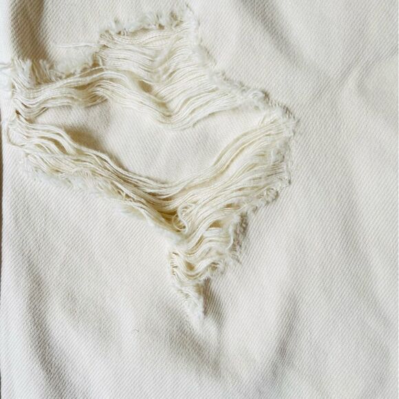 Hidden Tracey Cream Button Fly Distressed High Rise Boyfriend Jeans Sz 30 NWT - Picture 5 of 11